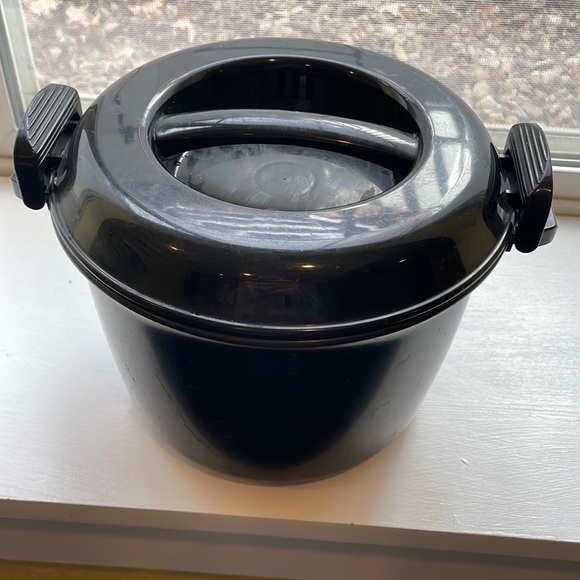 Kitchen Pampered Chef Microwave Rice Cooker Poshmark